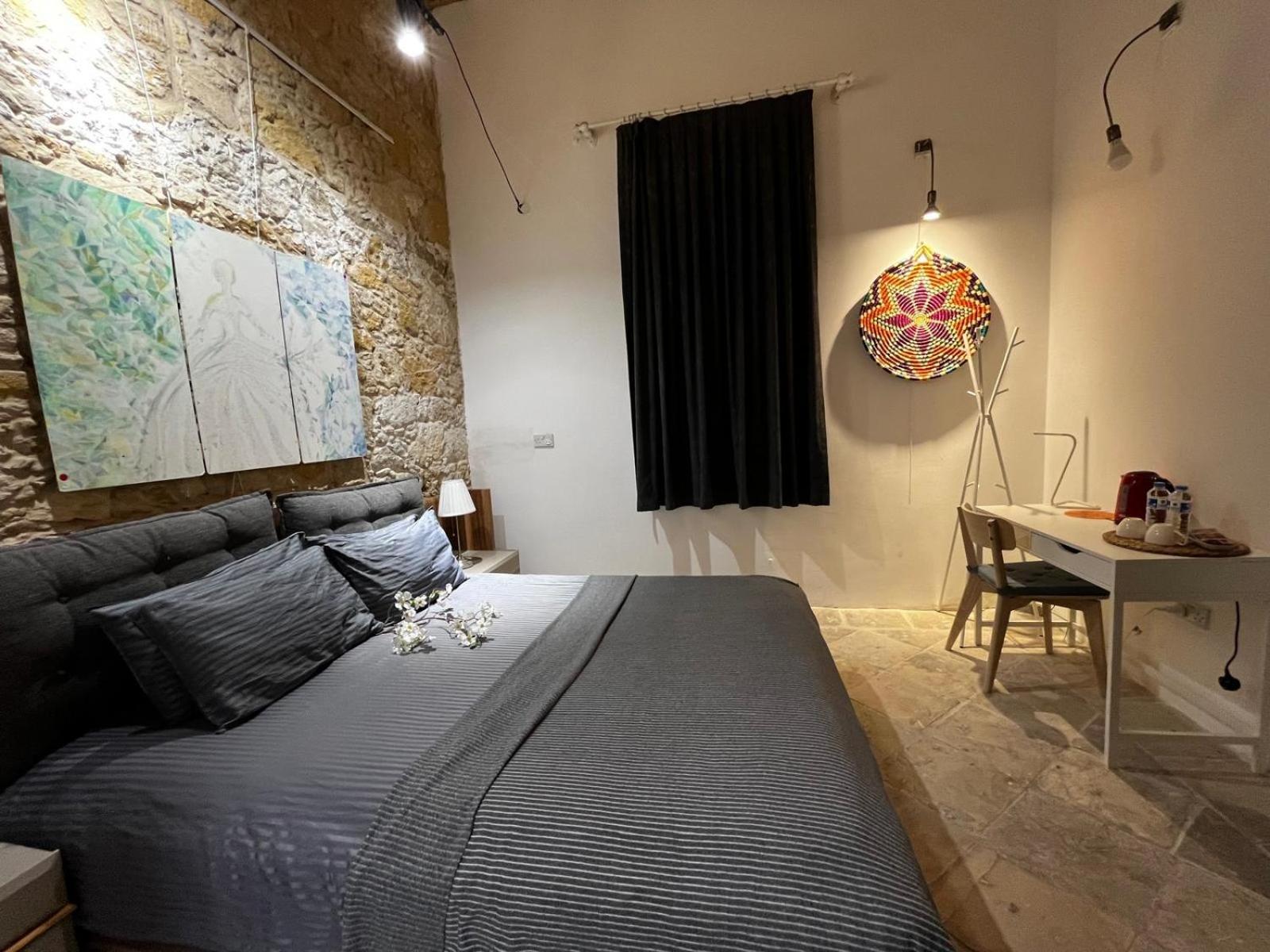 Tasev 3* Nicosia